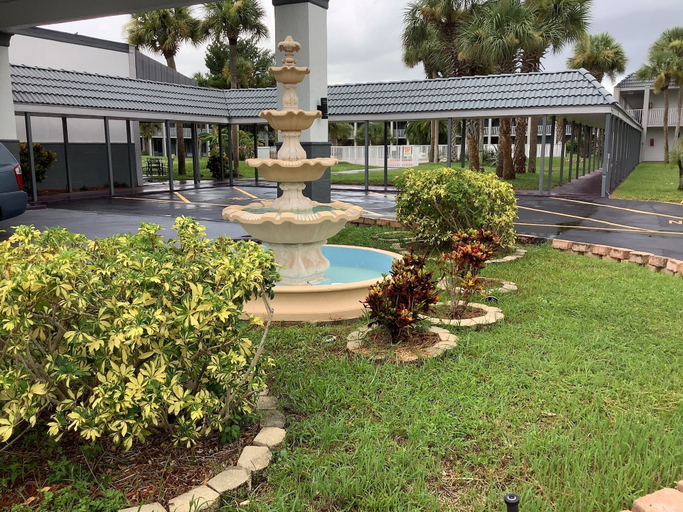 Others 4, Heritage Park Inn, Osceola