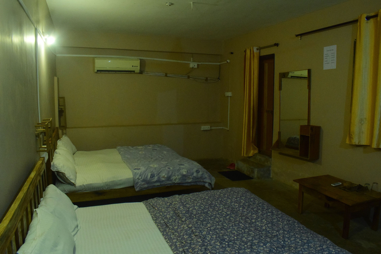 Bedroom 3, Istaqbal Hotel Mukki, Balaghat