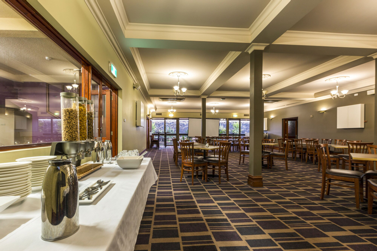 Food & Drinks 5, Boomerang Hotel, Albury