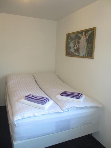 Bedroom 3, Ártún Apartment - In Hofn, Sveitarfélagið Hornafjörður