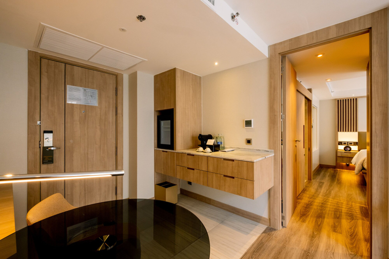 Bathroom 5, Courtyard By Marriott North Pattaya, Pattaya