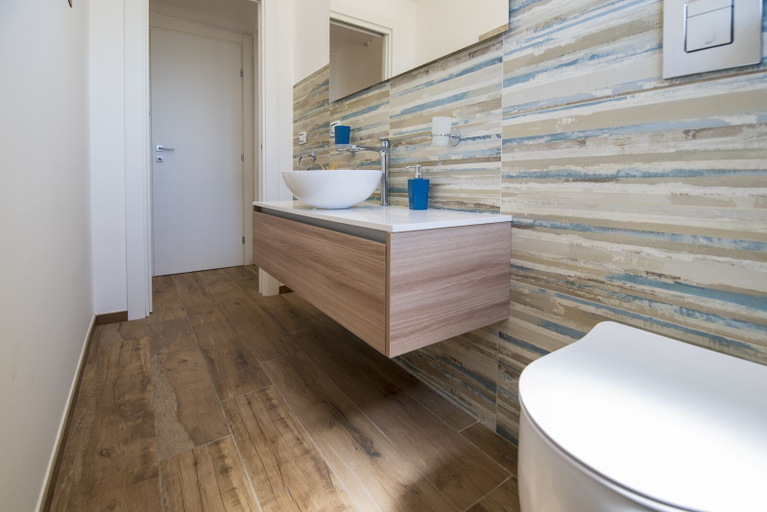 Bathroom 3, Villa Lucilla - Fontane Bianche, Syracuse
