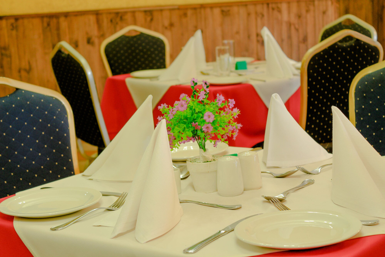 Food & Drinks, Mountain View Hotel
