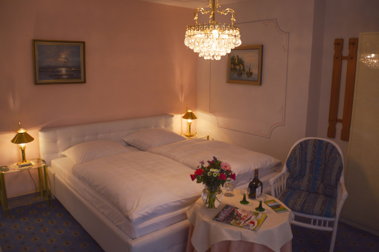 Bedroom 4, Hotel Garni Regina, Forchheim