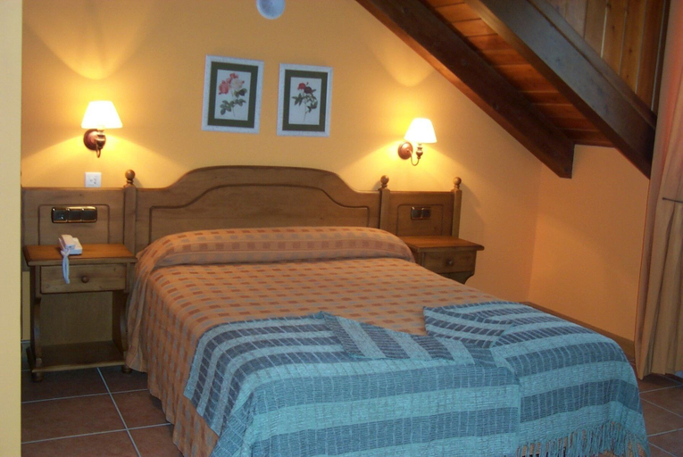 Bedroom 4, Hotel Palazio, Huesca