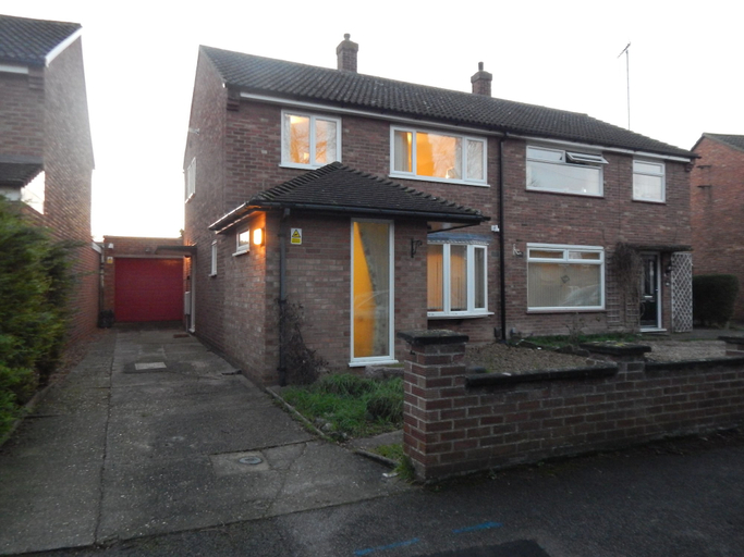 Exterior & Views 2, Cherry Palace 3 BD Parking Spaces groups, Cambridgeshire