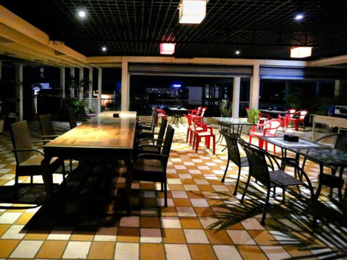Food & Drinks 4, Royal Hotel, Svay Pao