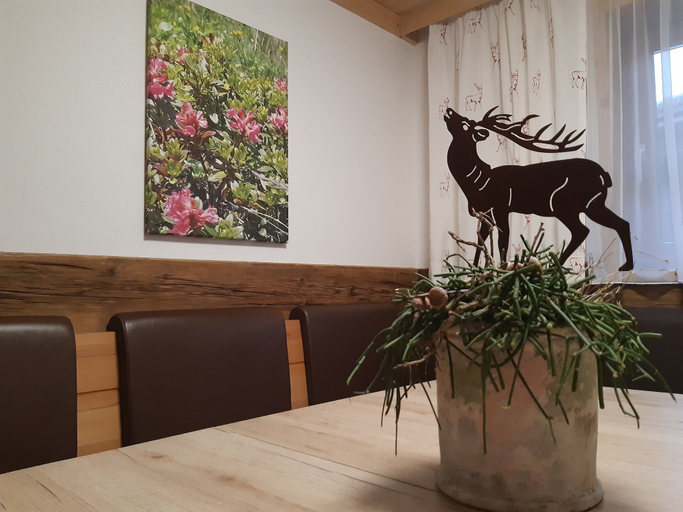 Others 5, Unterlettlhof, Zell am See