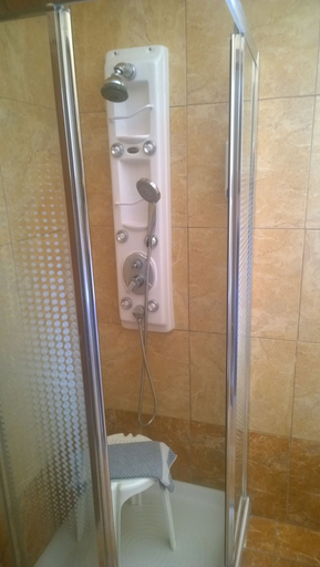 Bathroom 5, Aristotelis, Peloponnese