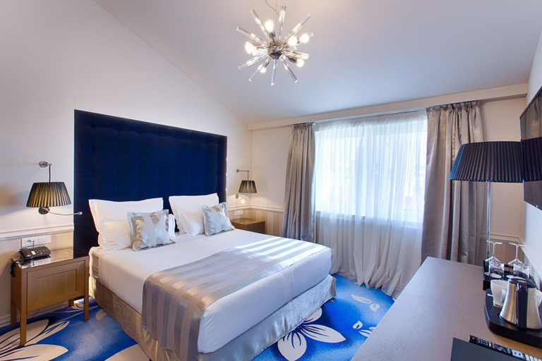 Bedroom 3, Grand Hotel Slavia, Baška Voda