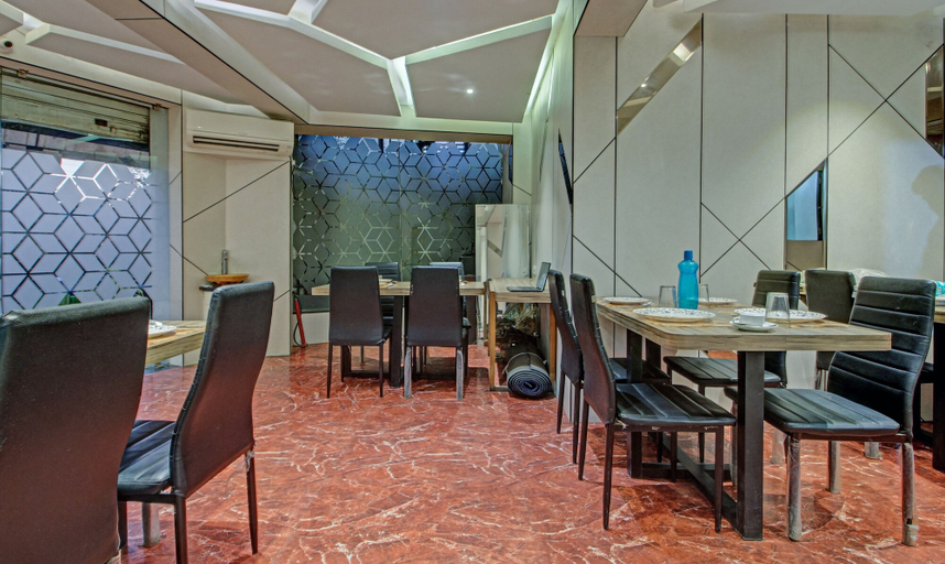 Food & Drinks 4, Treebo Glassotel Near Ruby Hospital, South 24 Parganas