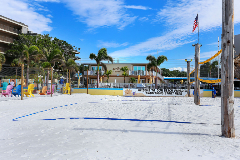 Exterior & Views 2, Plaza Beach Hotel Beachfront Resort, Pinellas