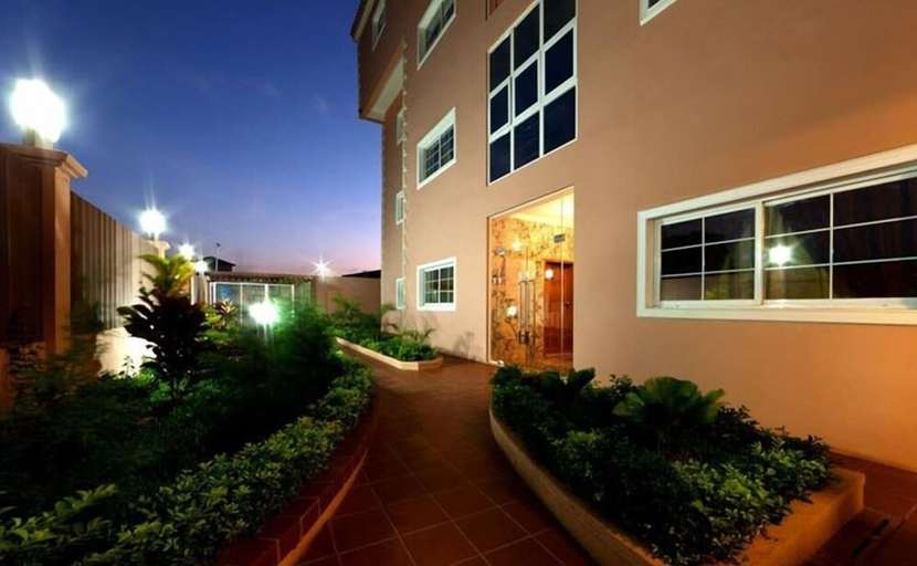 Exterior & Views, ApartHotel Luar, Samba