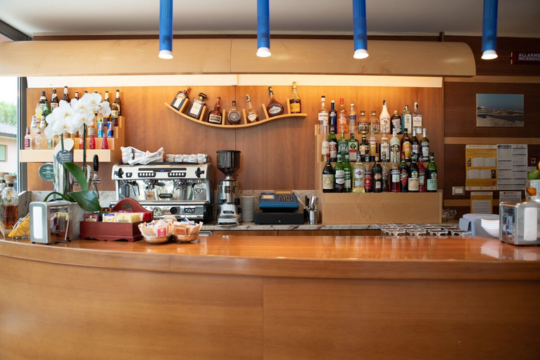 Food & Drinks 5, Hotel Arizona, Udine