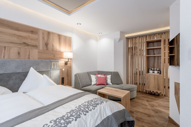 Bedroom 3, Hotel Mondin, Landeck