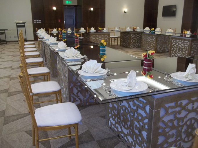 Food & Drinks 5, The Grand Plaza Hotel Smouha, Alexandria