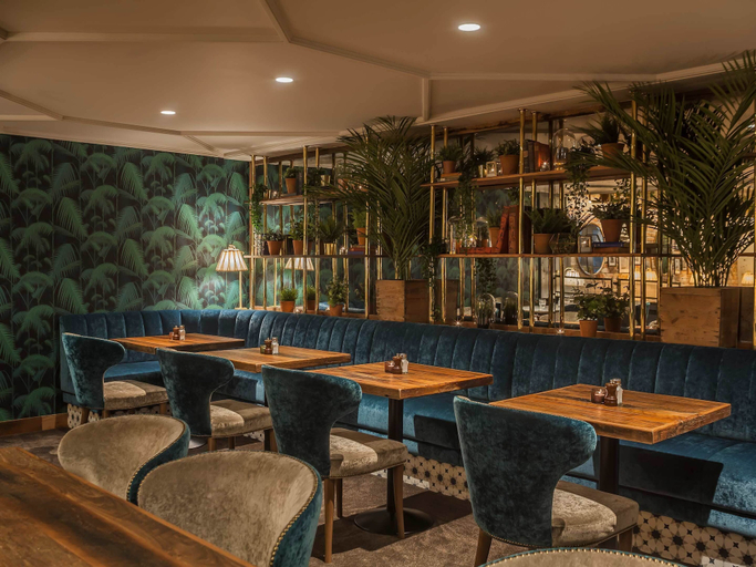 Food & Drinks 4, The Ashe Hotel