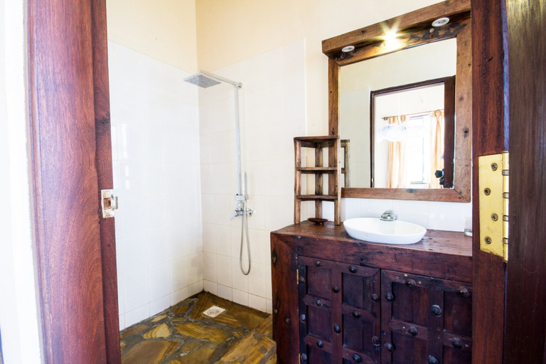 Bathroom 3, Milele Villas, Kaskazini 'A'