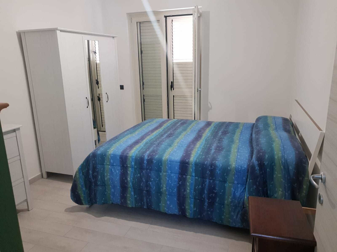Bedroom 4, Casa Vacanze Mercolino, Salerno