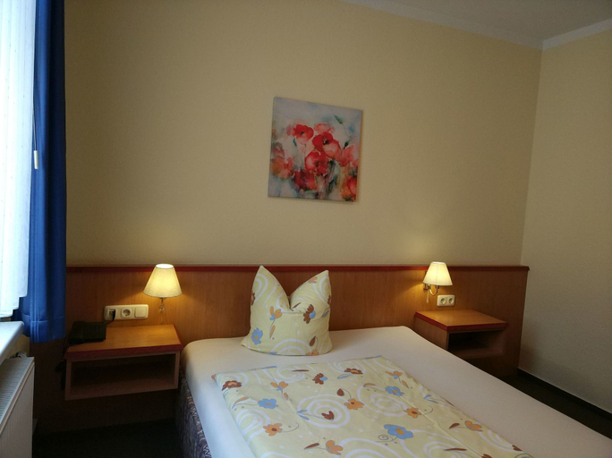 Bedroom 2, Hotel & Pension Müllers Gasthof, Bautzen