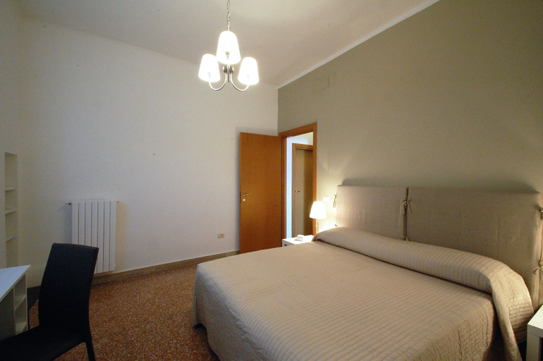 Bedroom 5, B&B Giardino dei Frutti, Bari