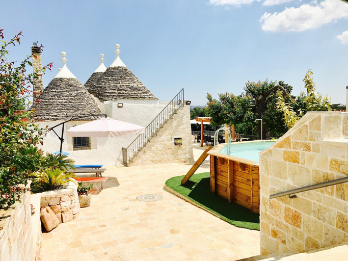 Exterior & Views 2, Trulli Fenice, Taranto