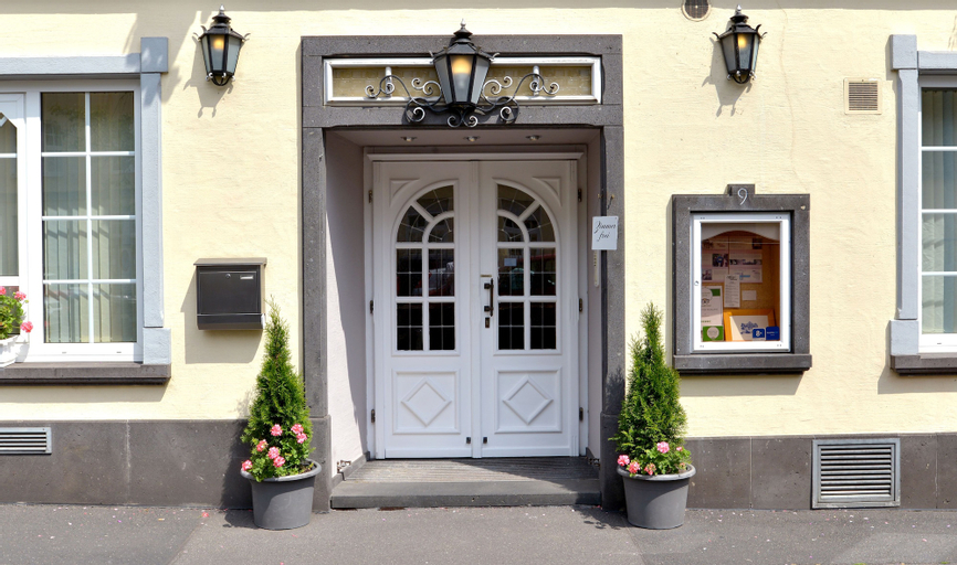 Exterior & Views 2, Hotel Zehnthof, Cochem-Zell