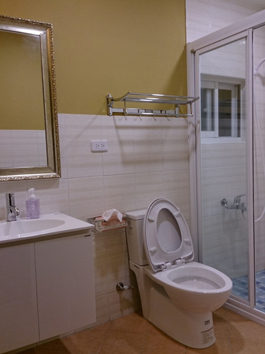 Bathroom 3, Exotic wind sand city 86, Taitung