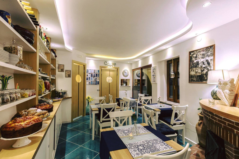Food & Drinks 5, 14 Leoni, Salerno