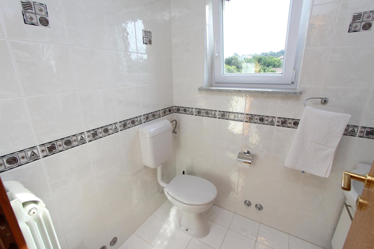 Bathroom 3, Apartment Villa Nera, Pula