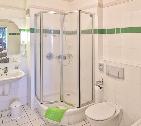 Bathroom 5, Hotel Sonnengarten, Unterallgäu