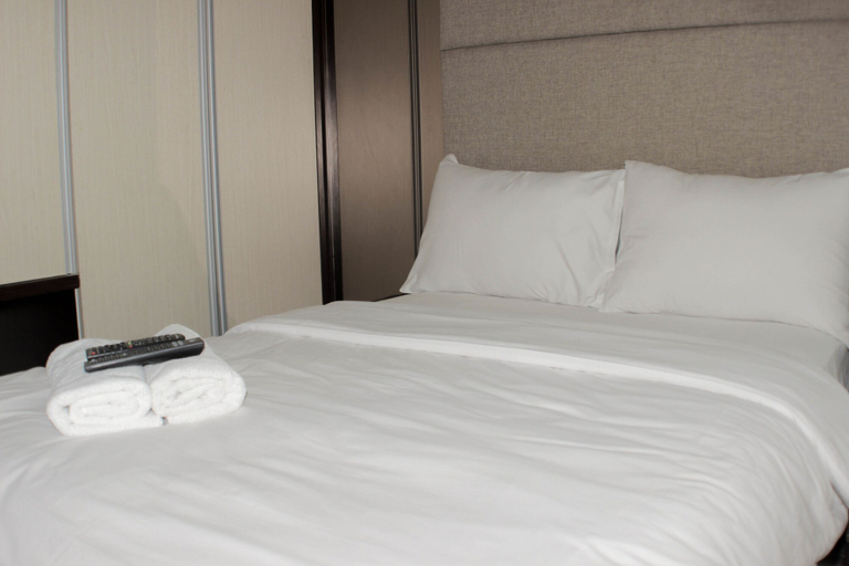 Bedroom 3, Fancy Studio at Springlake Summarecon Bekasi Apartment By Travelio, Bekasi