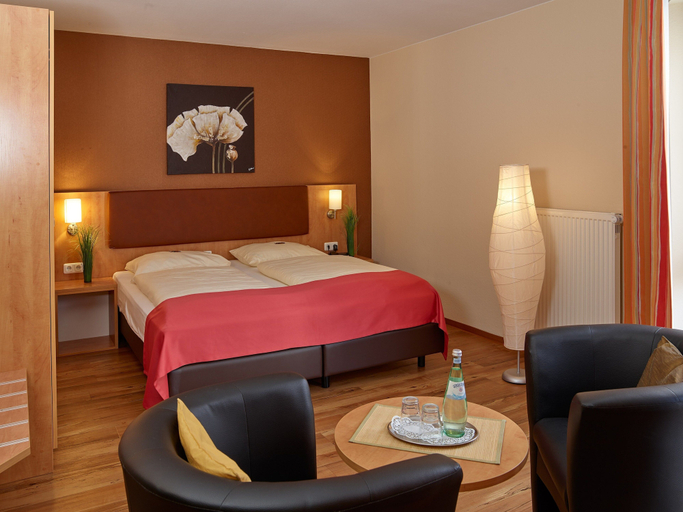 Bedroom 3, Hotel Restaurant Zum Schwan, Merzig-Wadern