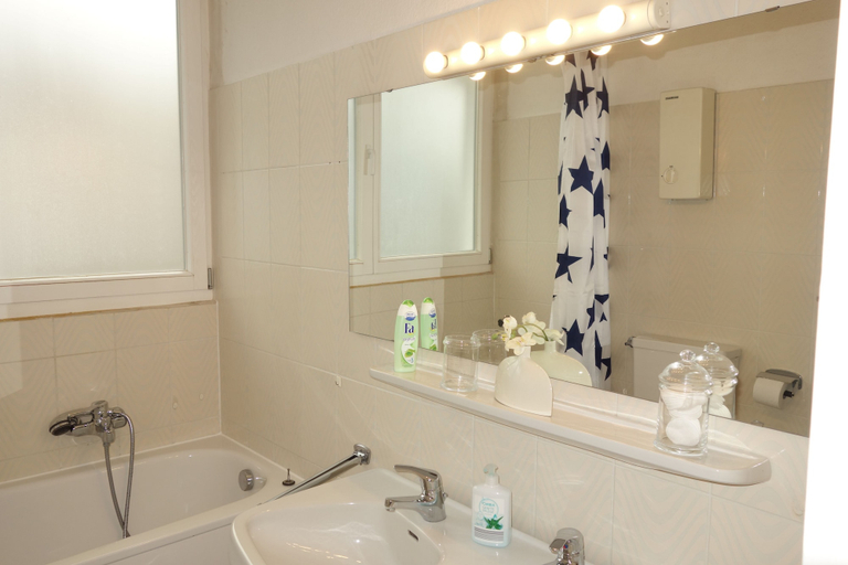 Bathroom 3, Representative City Villa, Rhein-Kreis Neuss