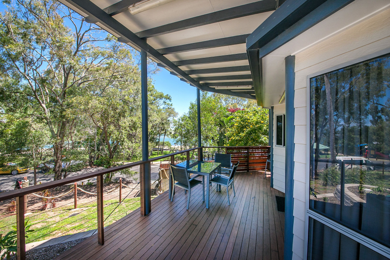 Others 5, Sunset Cabins 1770, Miriam Vale
