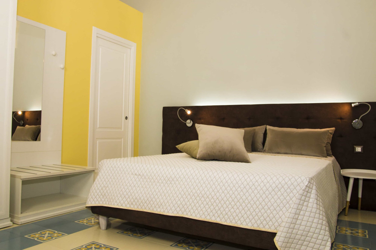 Bedroom 3, Stanze Orsini, Bari