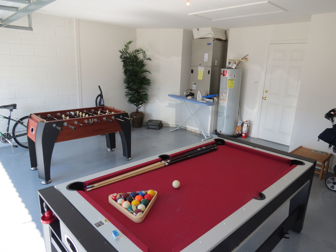 Others 5, Deluxe Pool Homes by SVV, Polk