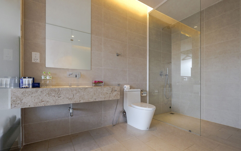 Bathroom 4, Saint Simeon Resort & Spa, Long Điền