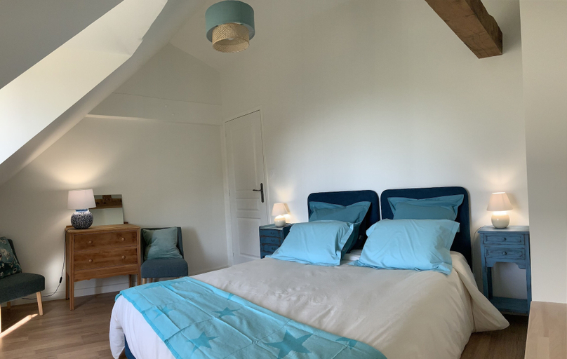 Bedroom 3, Le Plessis aux Oiseaux, Mayenne