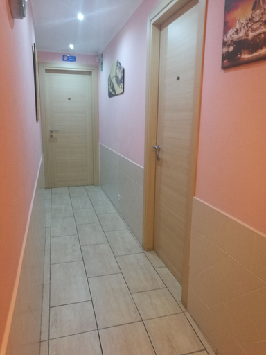 Others 5, Palma Residence, Rome