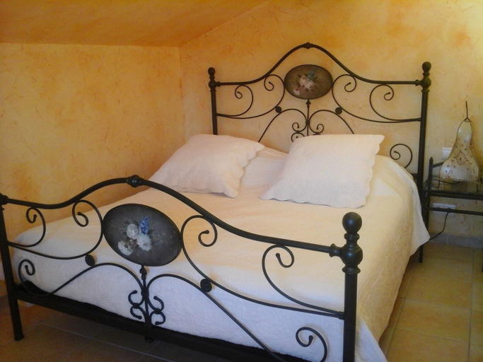 Bedroom 5, Chambres d'Hôtes Mas des lys, Var