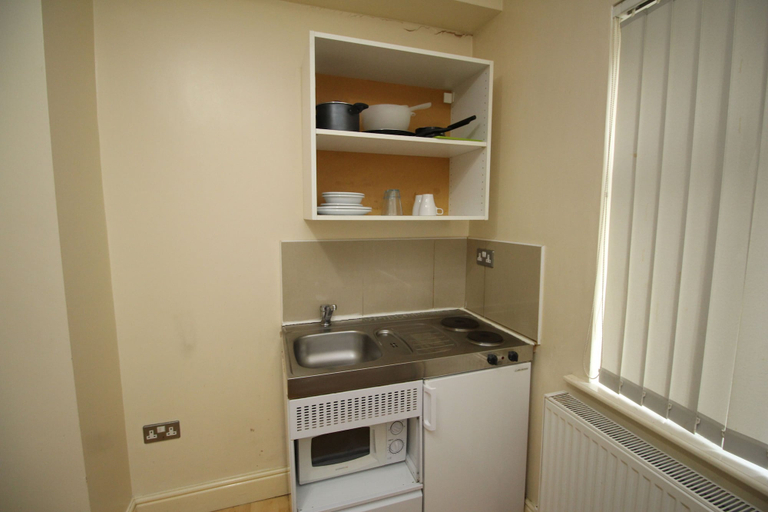 Others 5, Flexistay Hillbrook, London