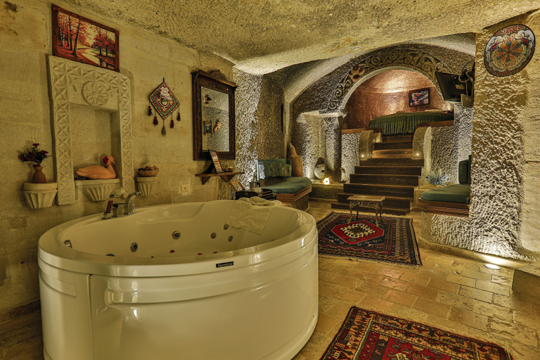 Bathroom 5, Hidden Cave, Nevşehir