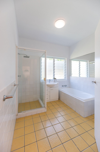 Bathroom 4, Pura Vida, Noosa - Noosa-Noosaville