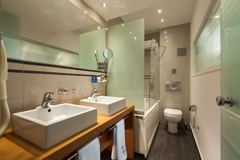 Bathroom 5, Tropical Hotel, Attica