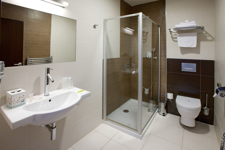 Bathroom 4, Hotel Lahofer, Znojmo