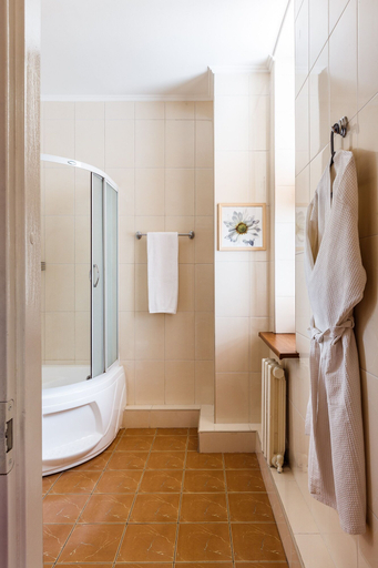 Bathroom 4, Business Hotel, Krasnodar gorsovet