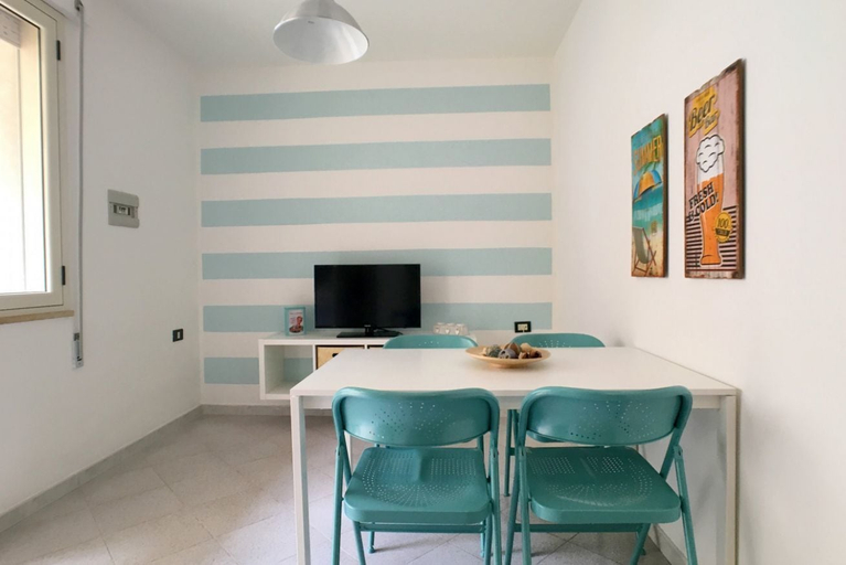 Others 4, Villetta Narciso, Lecce