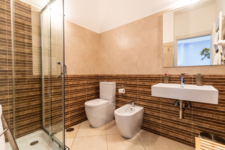 Bathroom 5, Residenza Gregorio VII, Roma