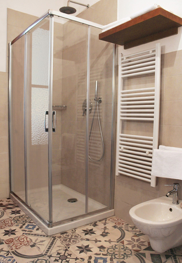 Bathroom 5, Art Guest House, Cagliari